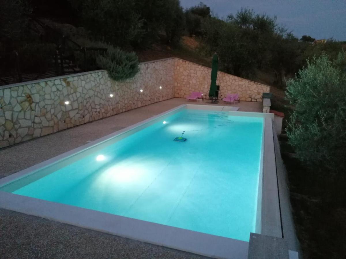 La Tana Delle Stelle B&B Di Charme E Relax Fara in Sabina Экстерьер фото