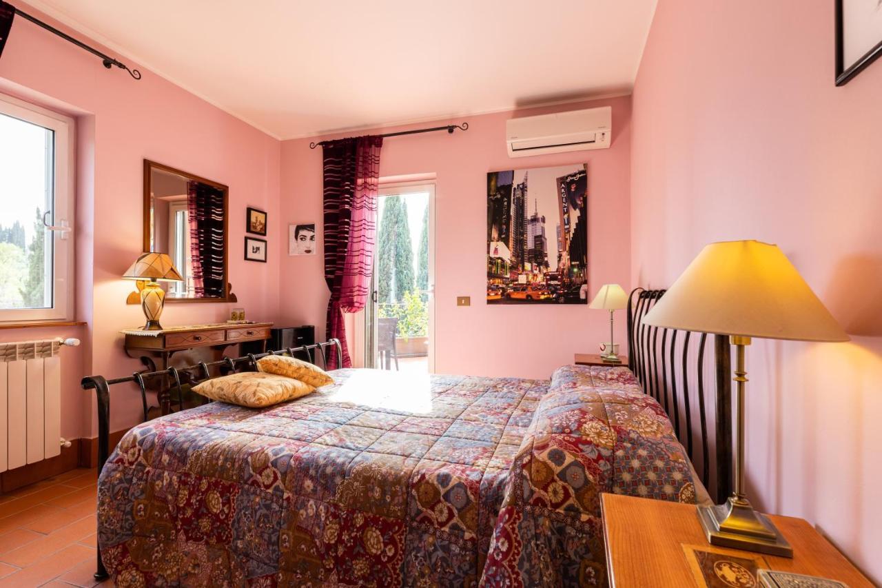La Tana Delle Stelle B&B Di Charme E Relax Fara in Sabina Экстерьер фото