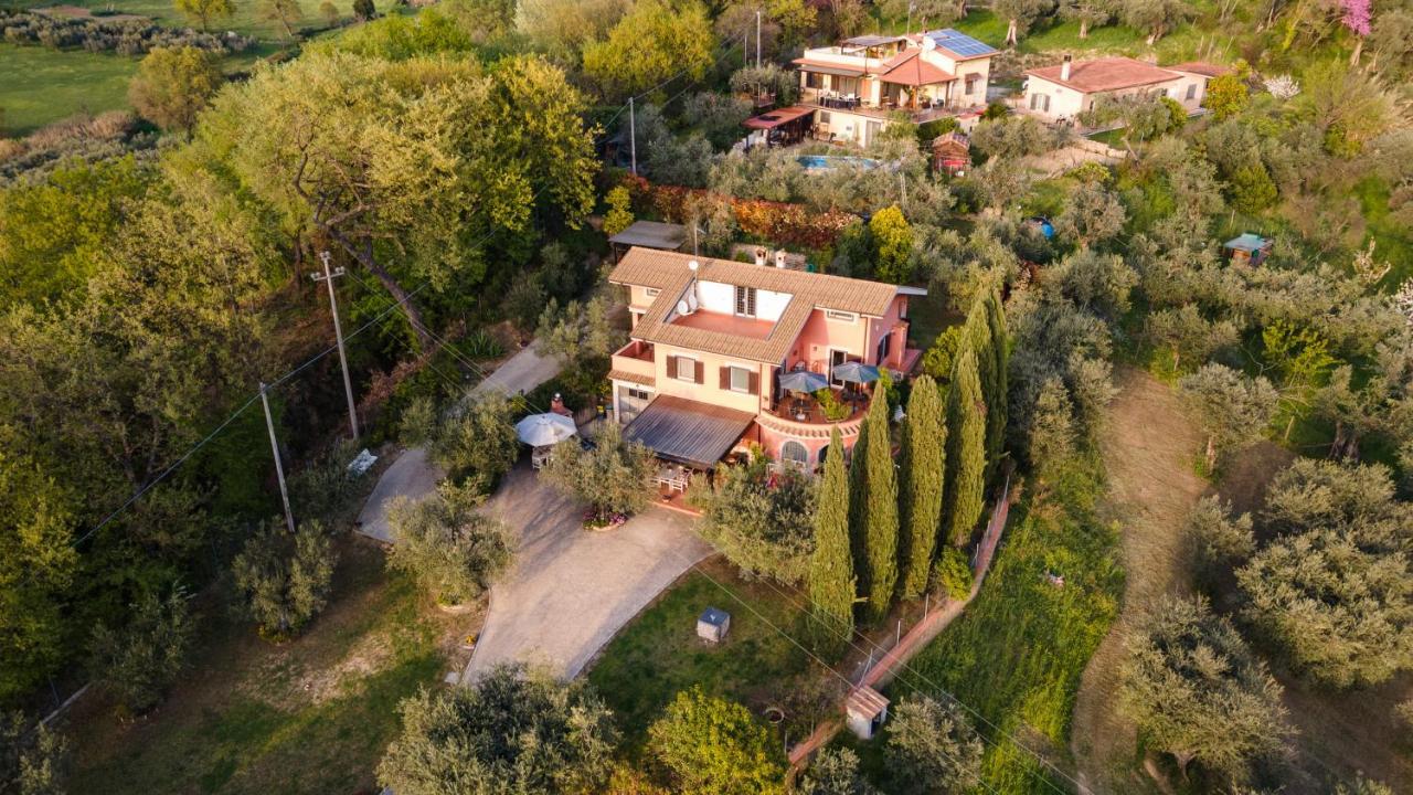 La Tana Delle Stelle B&B Di Charme E Relax Fara in Sabina Экстерьер фото